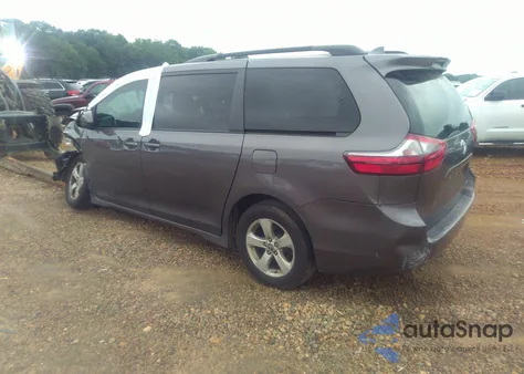 2020 Toyota Sienna Le from USA, damaged, VIN 5TDKZ3DC3LS070453
